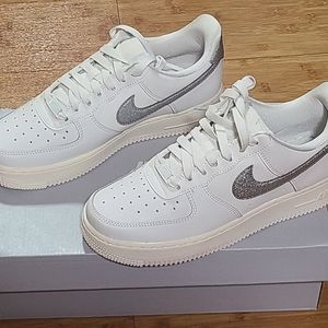 Nike Air Force 1 '07 'Summit White/Sail/Metallic Silver' Womens 8 (New in Box)